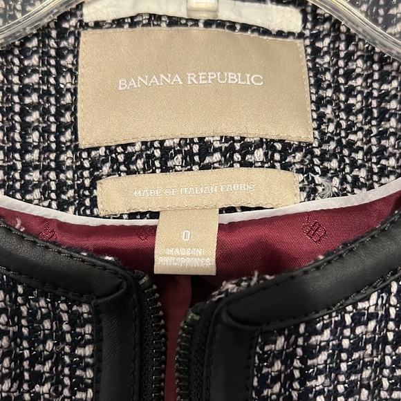 Banana republic blazer jacket - Picture 2 of 6